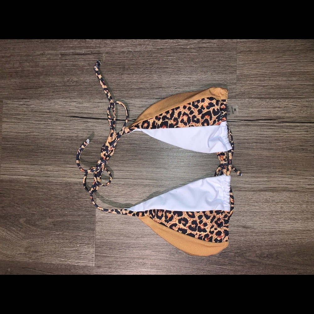 SHEIN bathing suit top